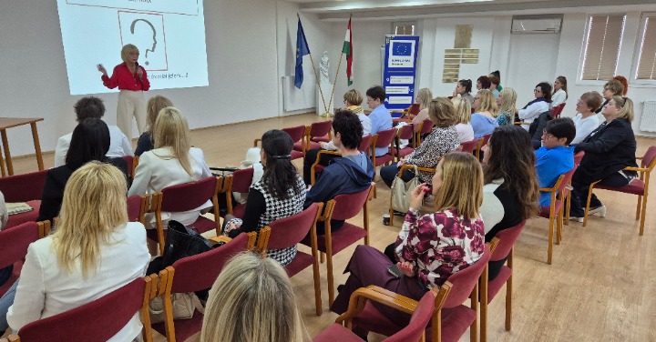 Sikerekről és kudarcról – Szily Nóra inspiráló előadása Veszprémben