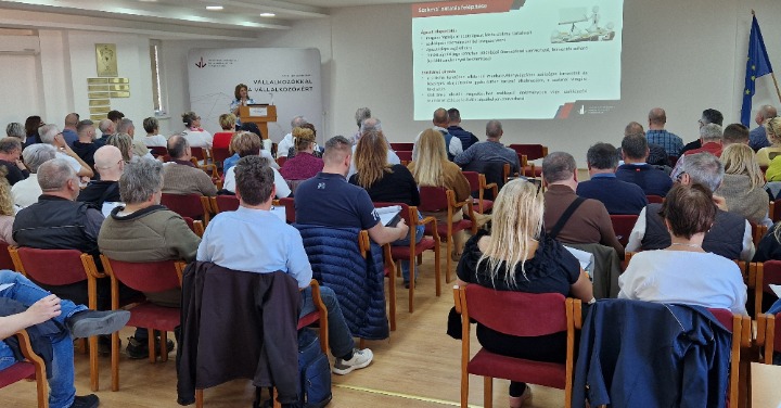 Ágazati alapvizsga elnöki és Szakmai vizsgafelügyelői felkészítő fórum