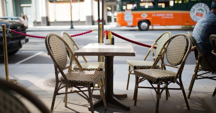 A cukrászdák számára 2026. április 8-tól elérhetővé válik a kombinált finanszírozású támogatás