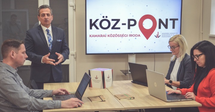 Megnyílt a KÖZ-PONT Kamarai Közösségi Iroda