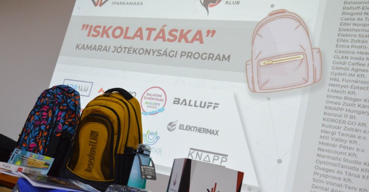 Jótékonysági iskolatáska akció széles körű vállalkozói összefogással