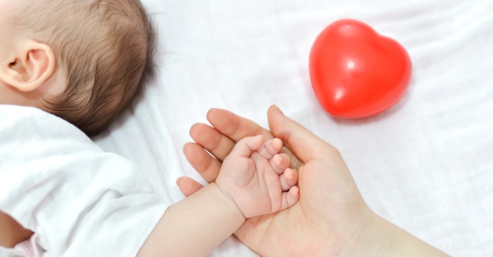 Adományozás a Bébi Koraszülött Mentő Alapítvány részére