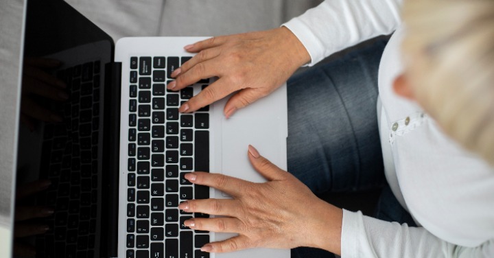 A Webes Ügysegédet felváltja a Vállalkozói Ügysegéd