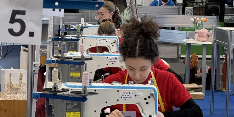 att.H0vafRLo4jVBYAmpljXYsO5SqaJSJpHF0ZouoZS4jns